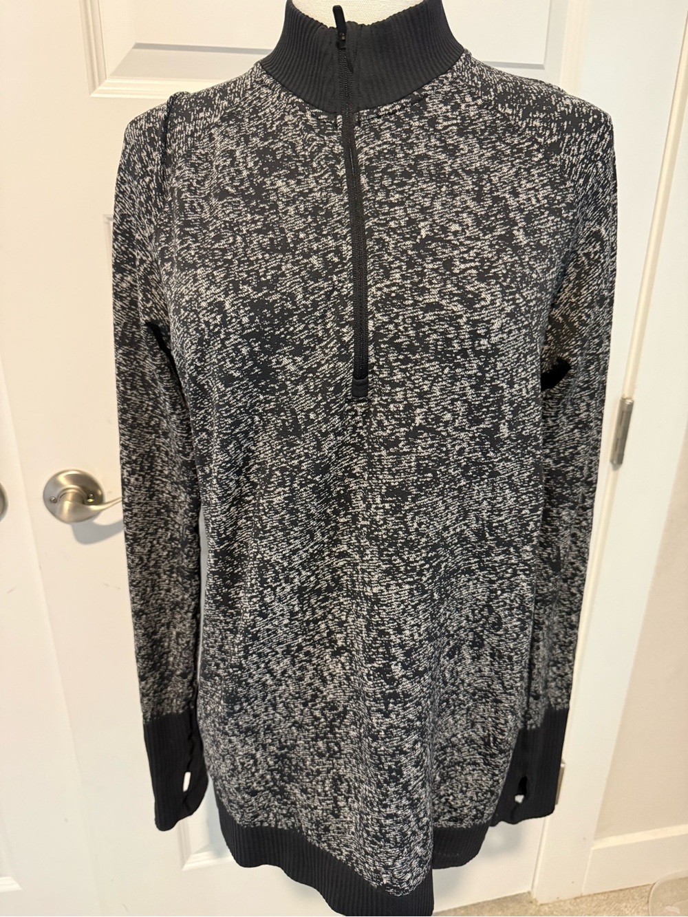 lululemon athletica Women's Black & Gray Half-Zip Sweater